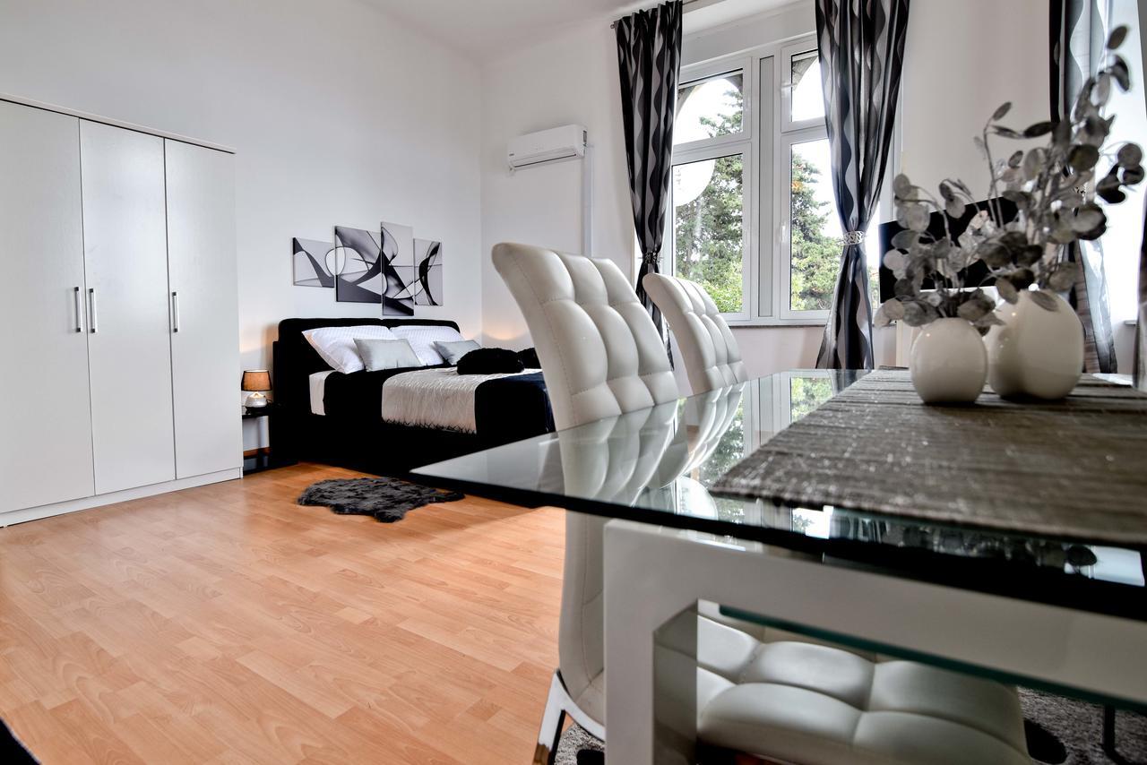 Studio L&d Apartment